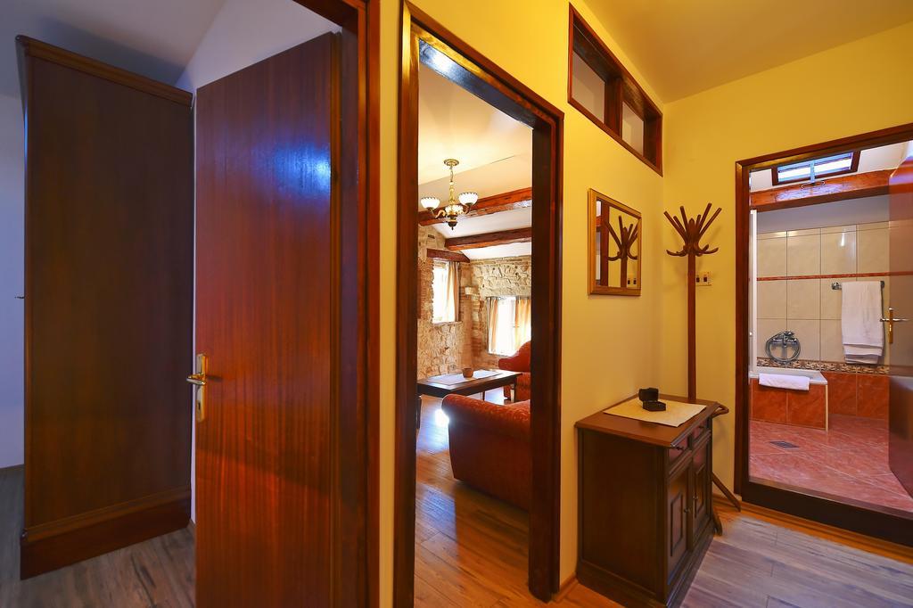 Antique Apartment Arsenale روفينج المظهر الخارجي الصورة
